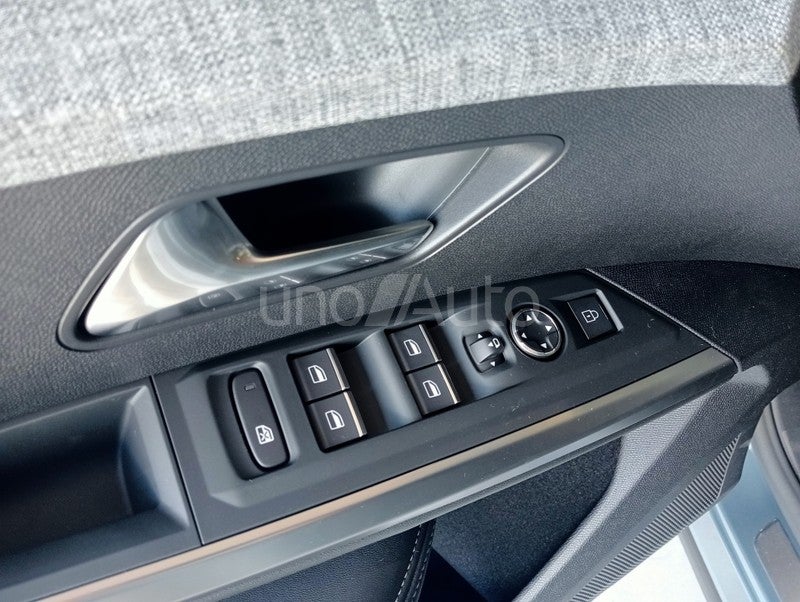 5008 Hybrid 136 GT eDCS6
