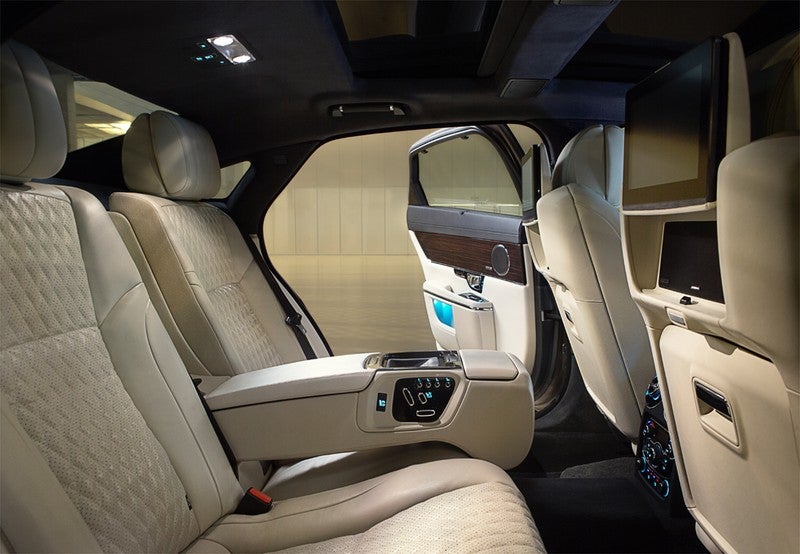 XJ 3.0D SWB Portfolio Aut.