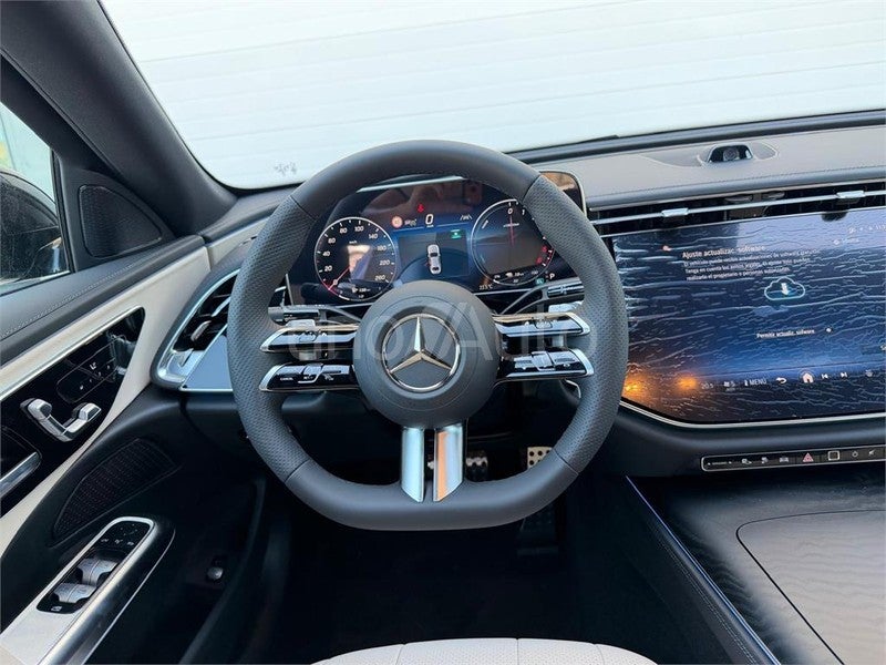 CLASE E 300 de con tecnología hibrida EQ