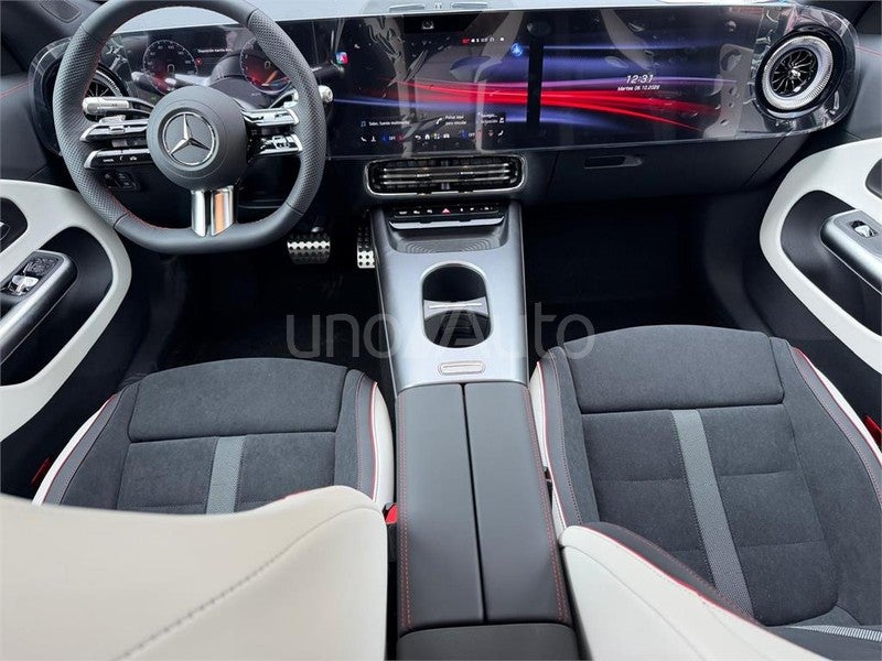 CLASE CLA 220 con tecnología híbrida