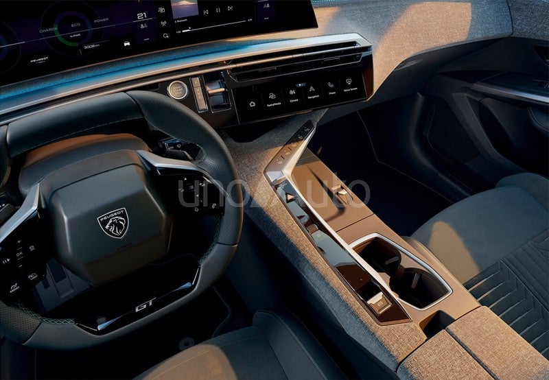 PEUGEOT 3008 SUV