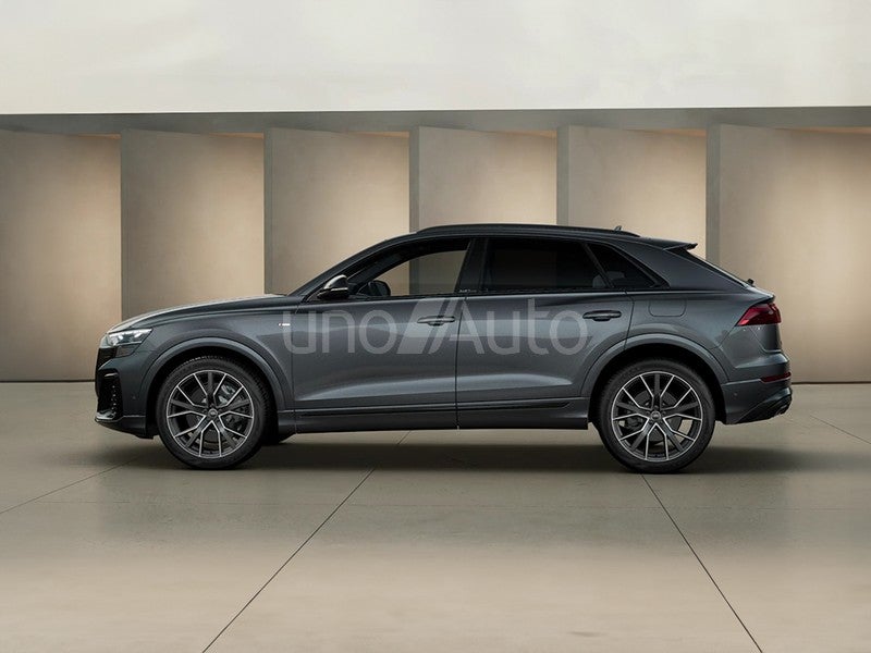 Q8 55 TFSIe Black line quattro tiptronic