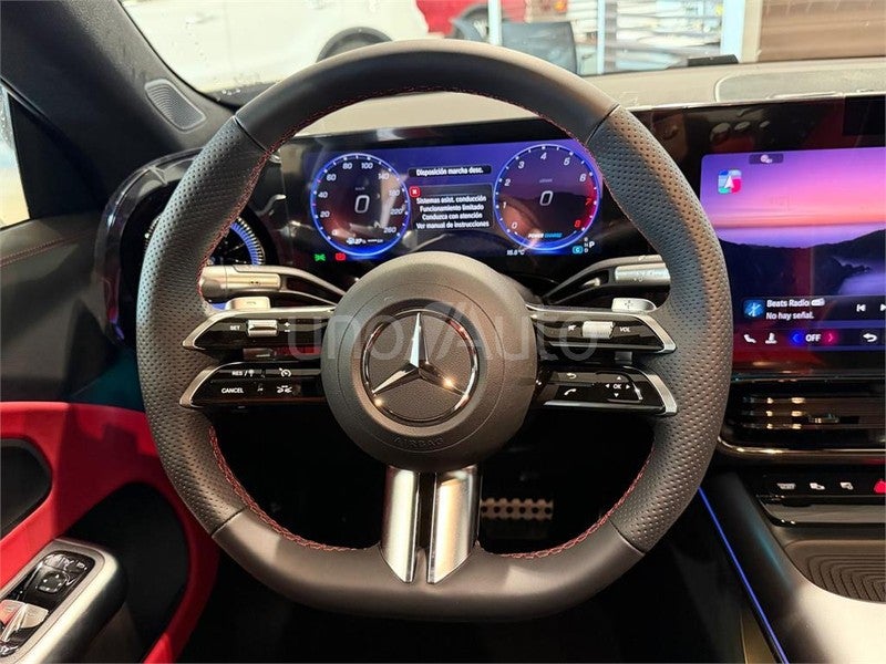 CLASE CLA 180 con tecnología híbrida