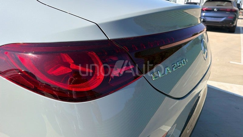 CLA Eléctrico 250+