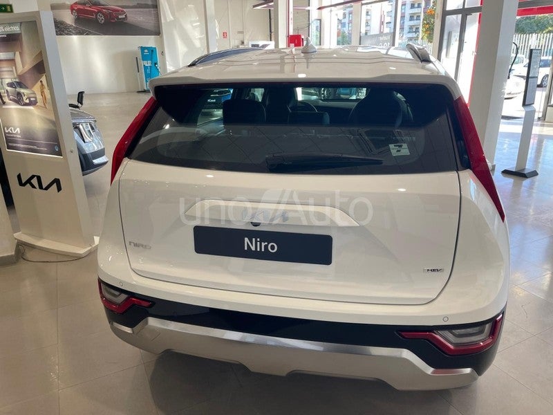 Niro 1.6 HEV Concept 129