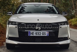 DS Nº4 Hybrid Etoile Alcantara Aut. 145