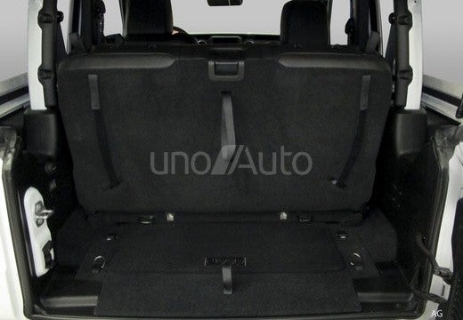 Wrangler 2.0T GME Sahara 8ATX