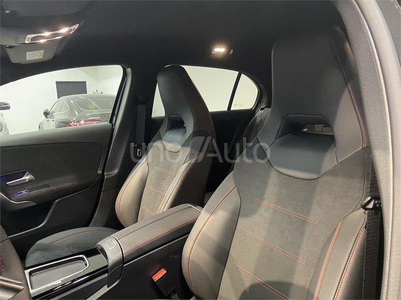 CLASE A 250 e con tecnología híbrida EQ