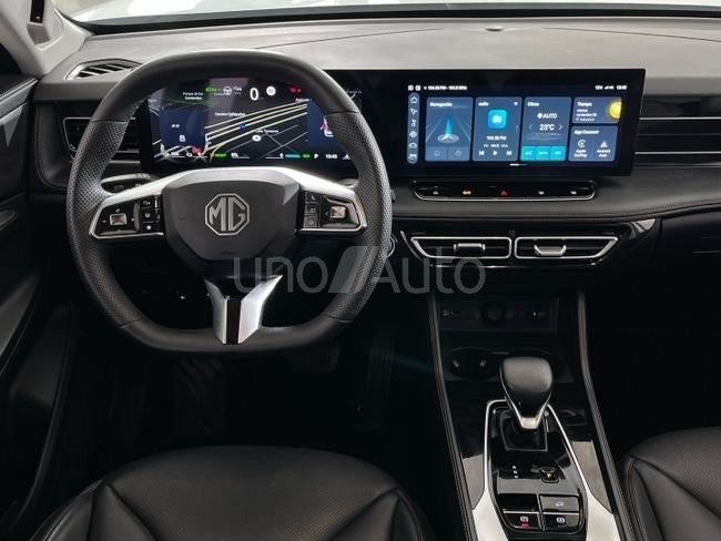 1.5T PHEV Luxury