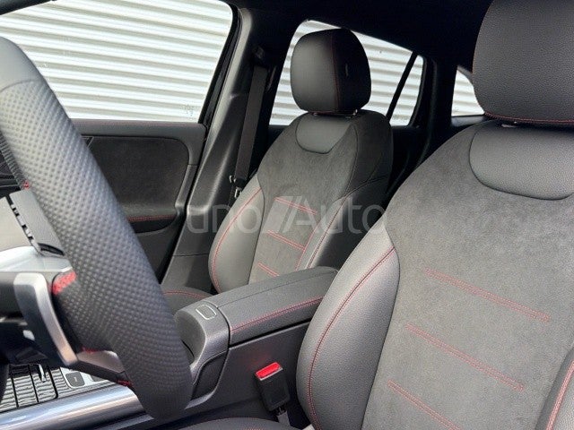 GLA 200d 8G-DCT