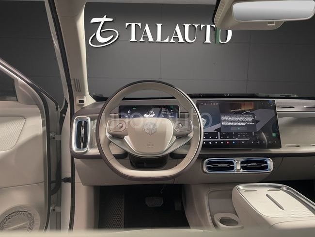 REEV 18.8 kWh Design Auto