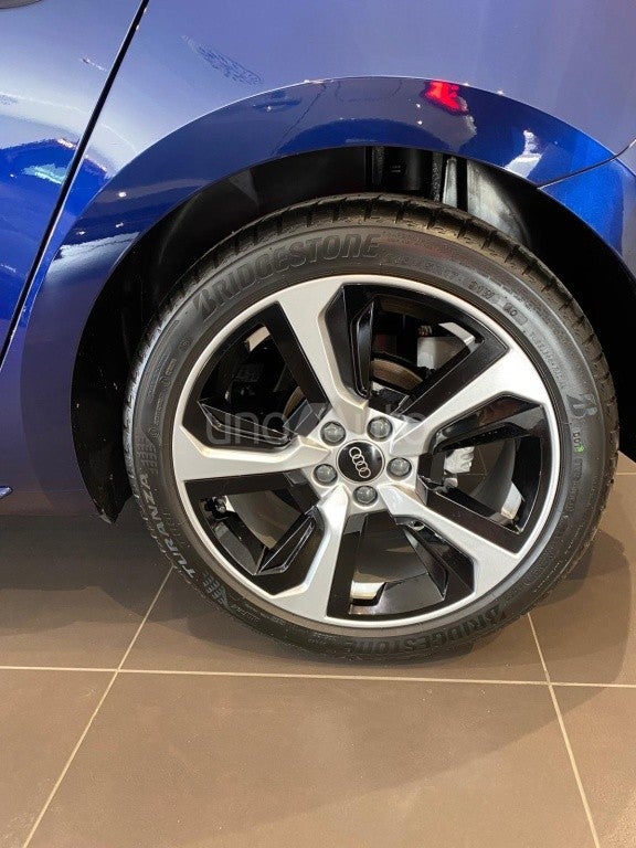 A1 Sportback 30 TFSI Adrenalin S tronic 85kW