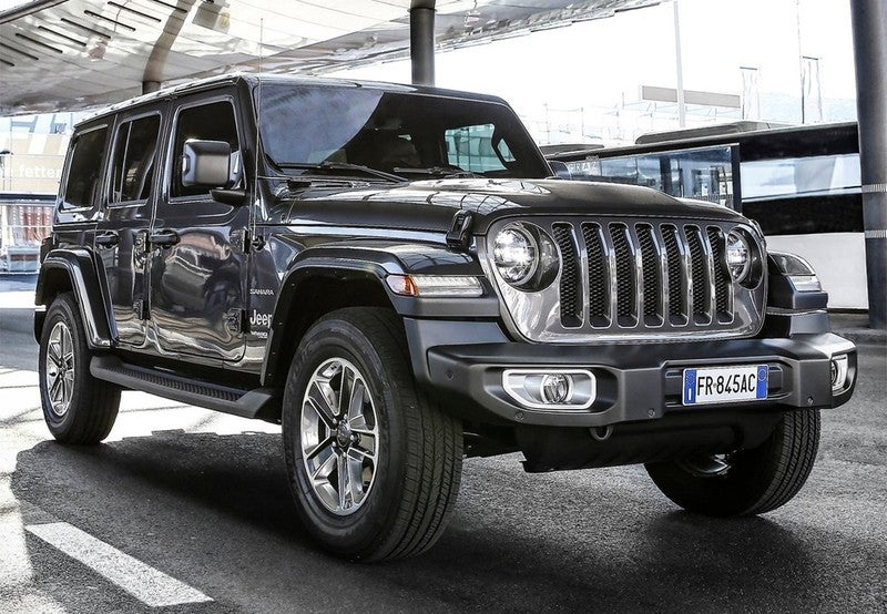 Wrangler Unlimited 2.0T GME Sahara 8ATX