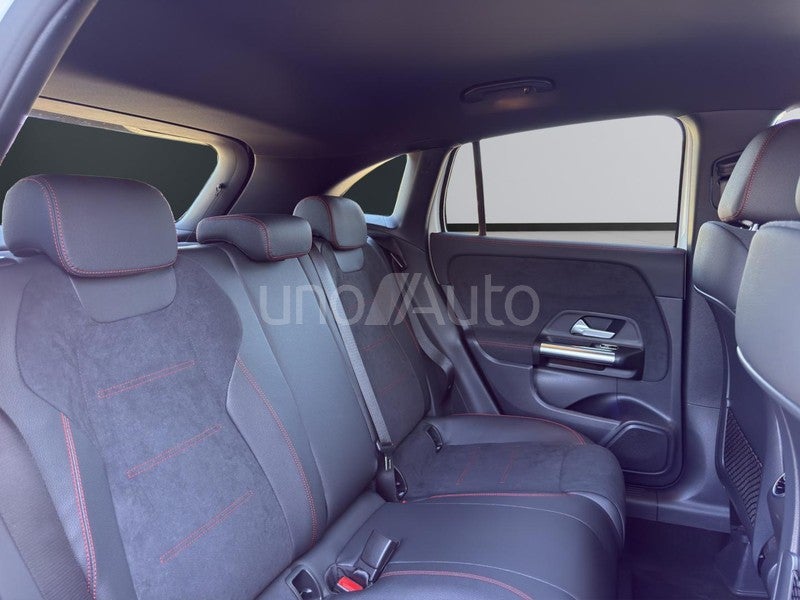GLA 200 7G-DCT