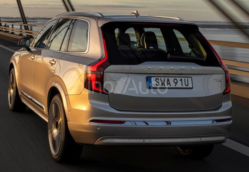XC90 B5 Momentum 7pl. AWD Aut.