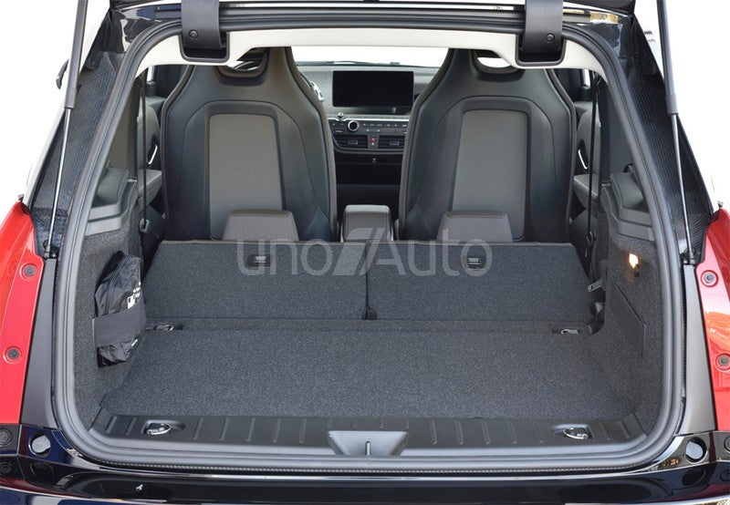 i3 50 xDrive First Edition