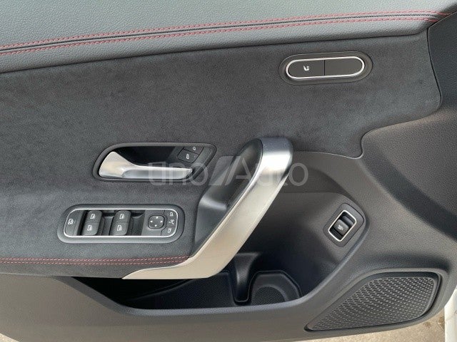 CLA 220d