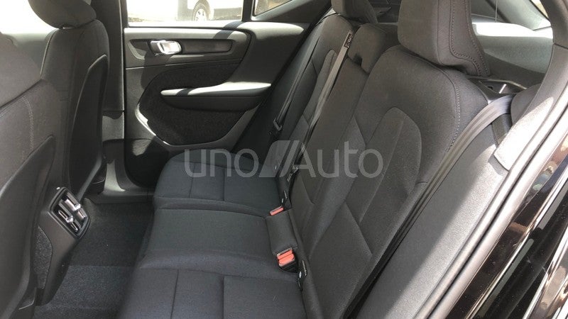 XC40 2.0 B3 MHEV ESSENTIAL DCT 163 5P