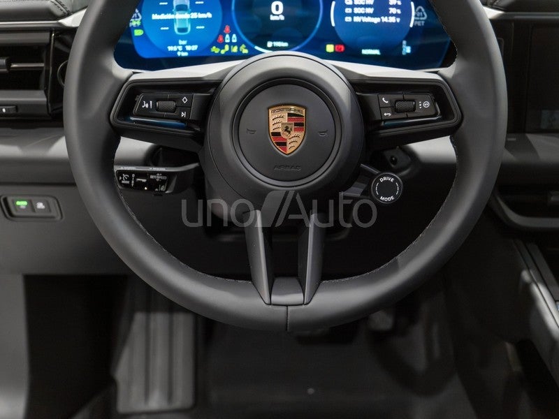 Macan 4