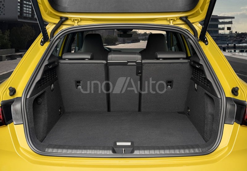 A3 Allstreet 40 TFSIe Genuine S-tronic