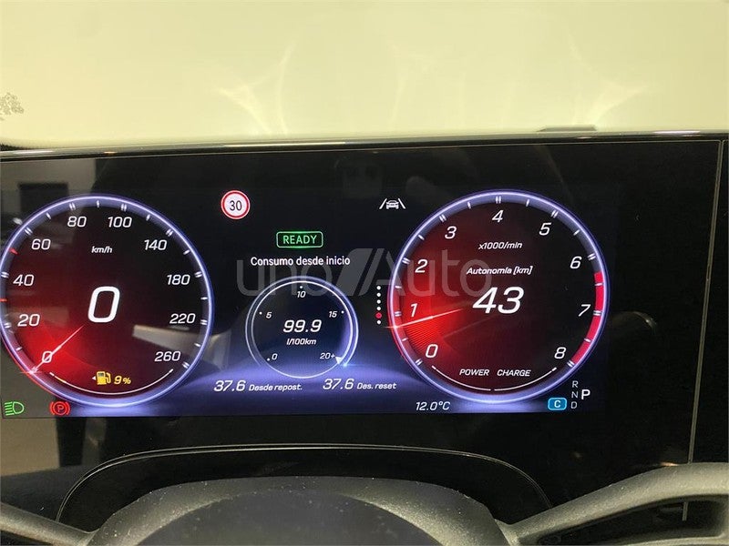 CLASE CLA 220 con tecnología híbrida