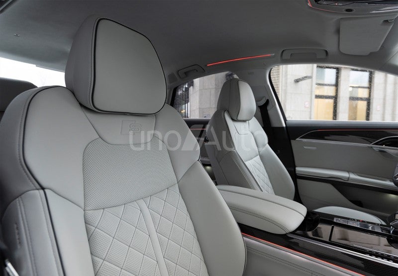 S8 TFSI quattro Tiptronic 420kW