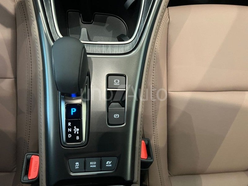 LEXUS LBX 1.5 136cv HEV Elegant+