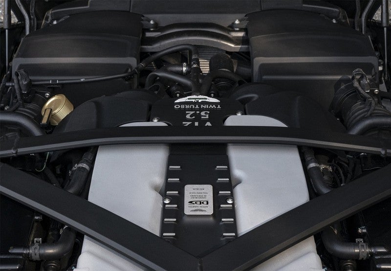 DBS Superleggera Volante