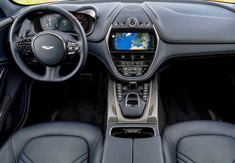 DBX 4.0 AWD Aut.