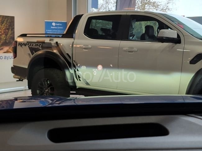 CX740S Select R. Extendido RWD 77kWh