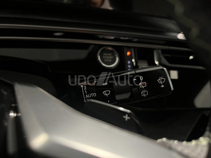 5008 Hybrid 136 GT eDCS6