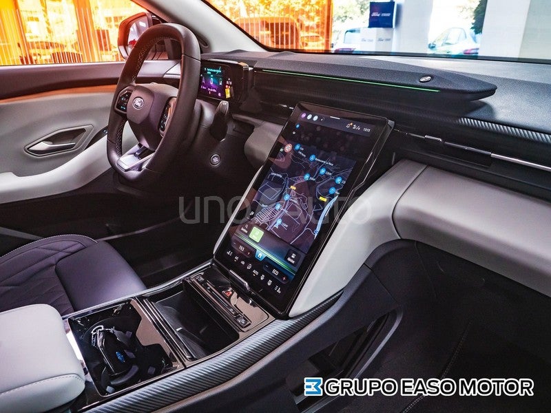 Explorer RWD Rango Extendido Premium  77kWh
