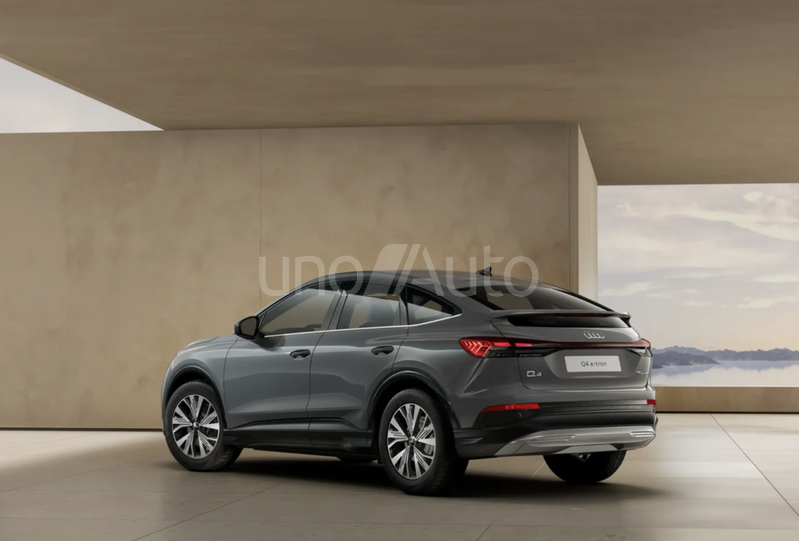 Q4 e-tron Sportback 40 Advanced 150kW 63KWh