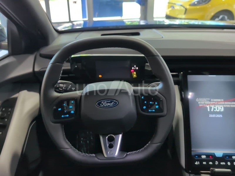 Capri RWD Rango Extendido Select 77kWh