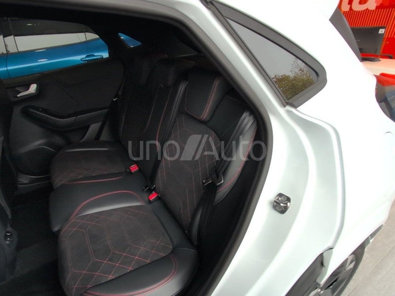 1.0 EcoBoost 125cv ST-Line X MHEV