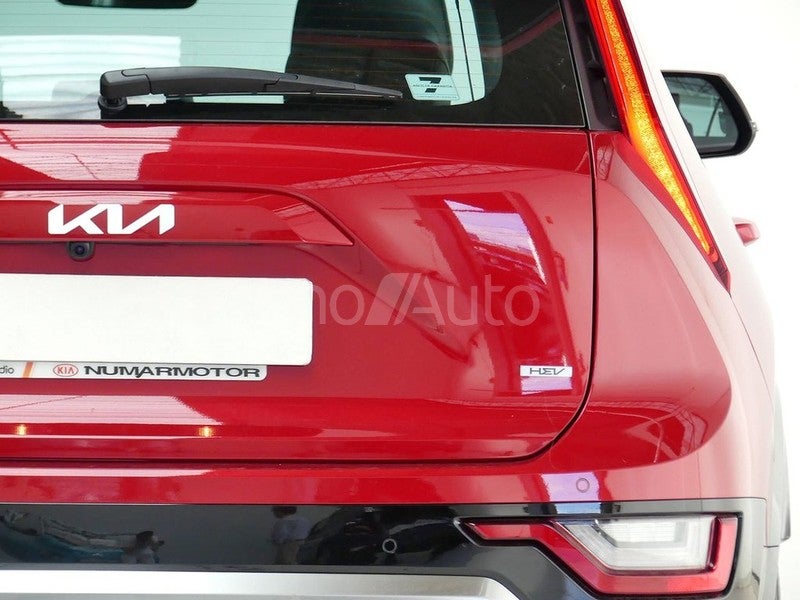 KIA Niro 1.6 GDi HEV 95kW (129CV) Drive