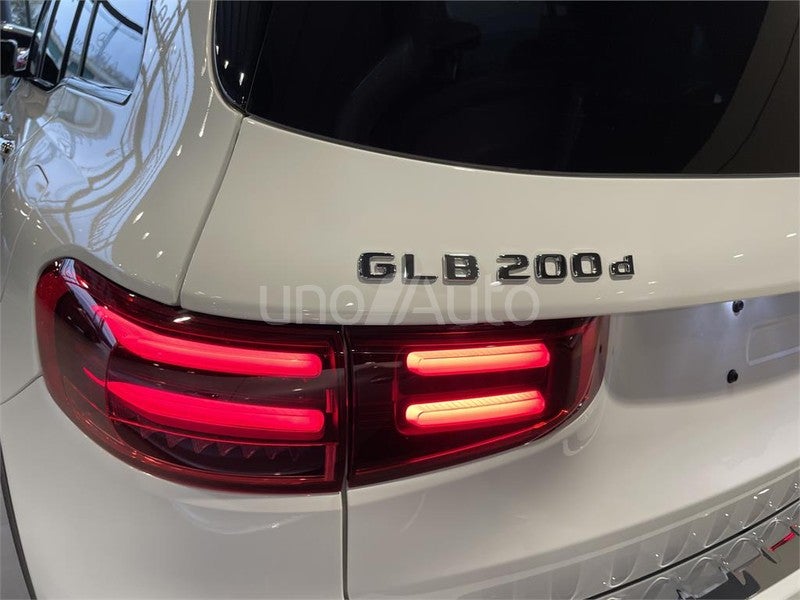 CLASE GLB 200 d