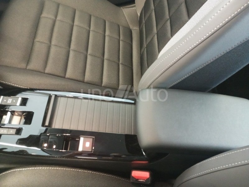 C4 Hybrid Business Edition eDSC6 145