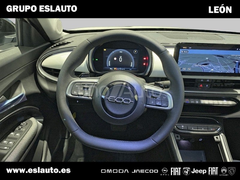 600 1.2 MHEV Icon DDCT 81kW