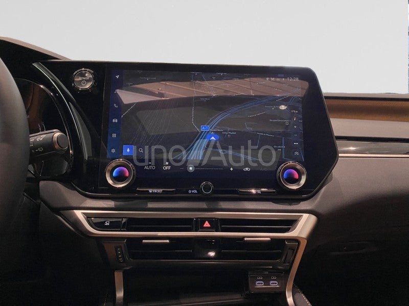 RX 450h+ Executive