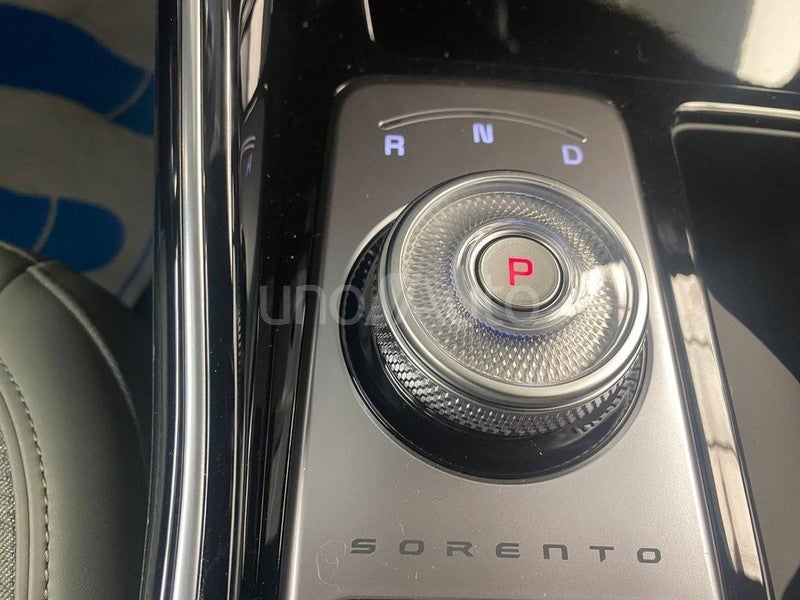Sorento 1.6 T-GDi HEV Emotion 4x2