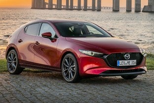 MAZDA Mazda3 2.0 e-Skyactiv-G Zenith Sin Pack Bose 90kW