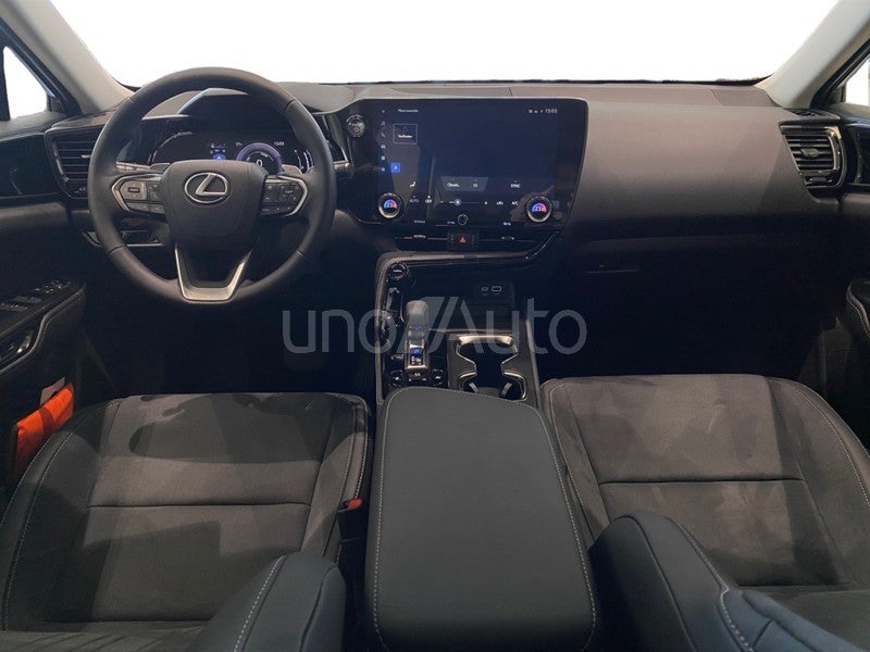 NX 350h Premium 2WD