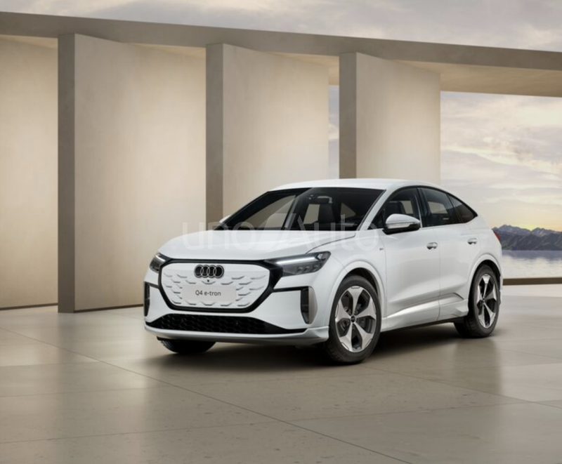 Q4 e-tron Sportback S line 150kW 63KWh