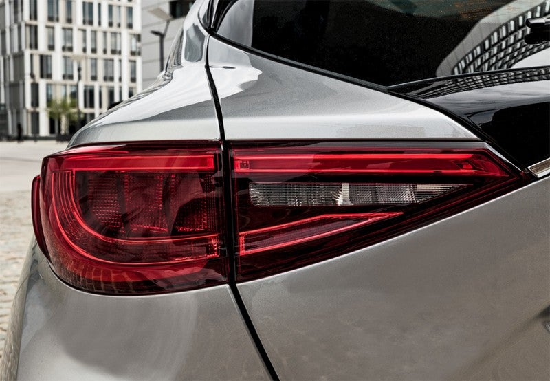 QX30 2.2d Premium AWD 7DCT