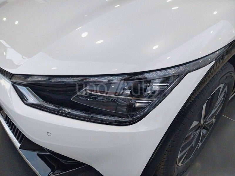 Plus Edition 774kWh 168kW RWD Long R