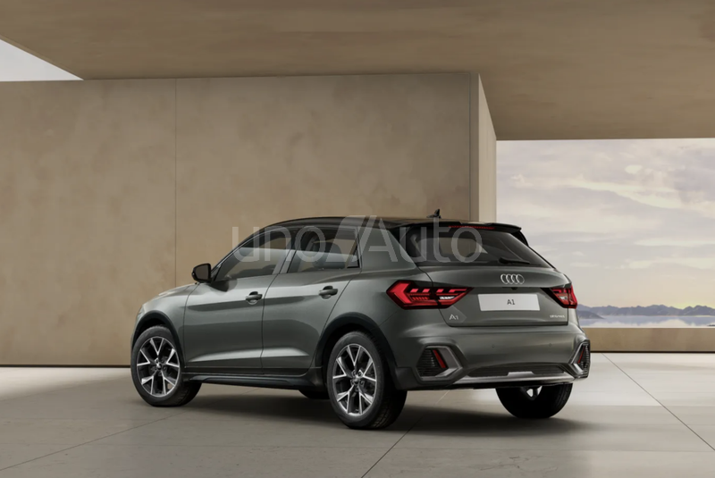 A1 Allstreet 35 TFSI Adrenalin S tronic 110kW