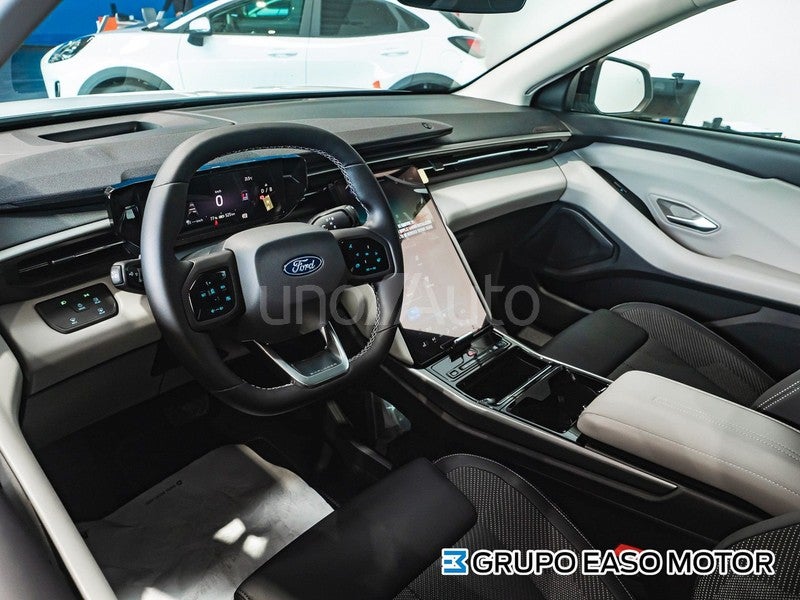 Explorer RWD Rango Estandar Style 52kWh