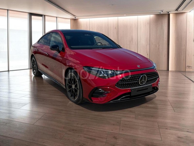 CLA CLA 180 con tecnología híbrida