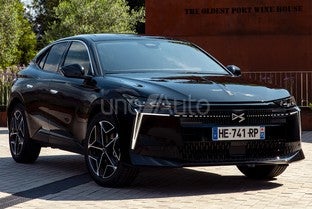 DS Nº4 Hybrid Etoile Alcantara Aut. 145